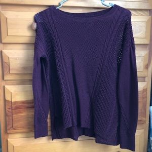 American Eagle sweater